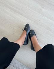 jaylin oval burun ön kurdele detay kadın babet bej deri siyah