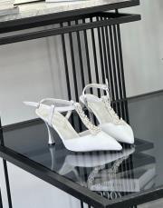 hersa sivri burun ön taş detay bilekten bağlamalı arkası açık kadın topuklu ayakkabı gümüş saten