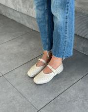 miretto oval burun troklu kemer detay kadın babet bej 2