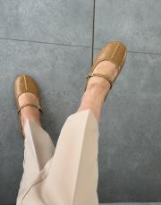 paney yuvarlak burun atkı detay kadın babet camel