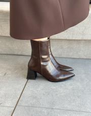 vantek sivri burun fermuar detay kadın bot acı kahve kırışık